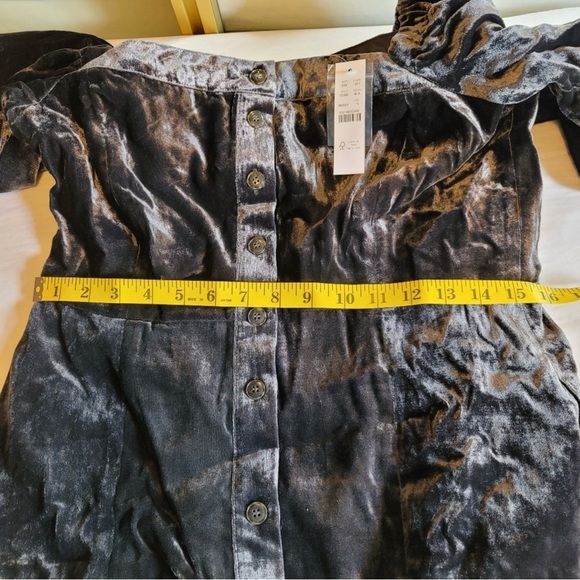 J Crew puff sleeve black dress, NWT, size 14. - Picture 5 of 6